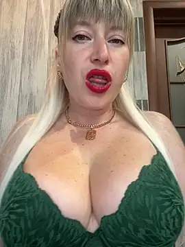 Kittenforyou online show from June 2026 12:33:01 PM