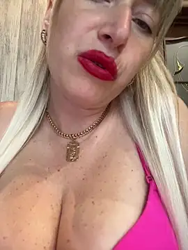 Kittenforyou online show from June 2026 11:59:01 AM