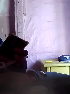 Wero4200 online show from October 2025 08:06:02 PM