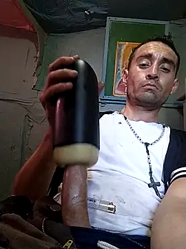 Wero4200 online show from November 2025 09:13:02 PM