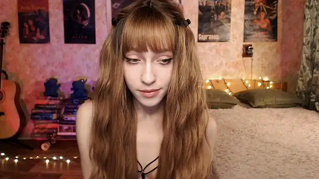 Friendly Ellie online show from December 2024 11:51:01 PM