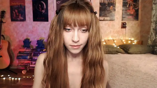 Friendly Ellie online show from December 2024 03:14:02 AM