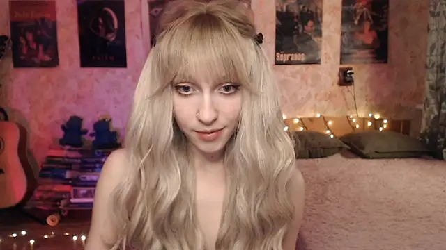 Friendly Ellie online show from January 2025 12:06:02 PM