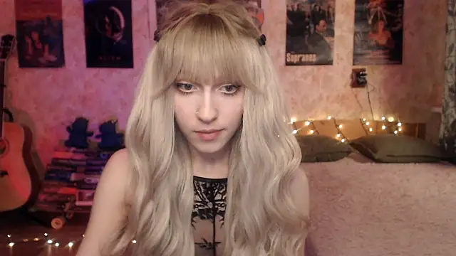 Friendly Ellie online show from January 2025 12:06:01 PM