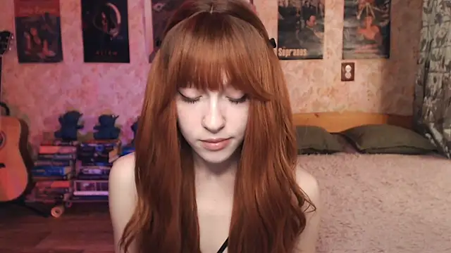 Friendly Ellie online show from September 2025 11:16:02 PM