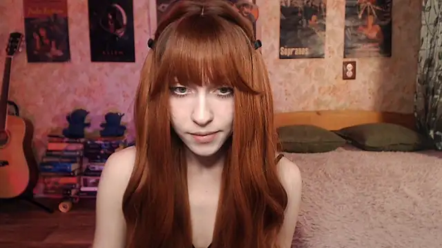 Snapshot of Friendly_Ellie chatting on September 2025 11:10:02 PM Friendly Ellie online show from September 2025 11:10:02 PM