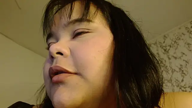 Snapshot of sexychubby___ chatting on October 2025 06:17:02 PM sexychubby online show from October 2025 06:17:02 PM