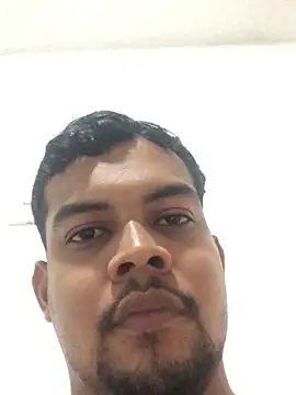 Snapshot of ElsecretodeBruno chatting on February 2025 04:21:01 PM ElsecretodeBruno online show from February 2025 04:21:01 PM