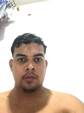 Snapshot of ElsecretodeBruno chatting on October 2025 04:55:02 AM ElsecretodeBruno online show from October 2025 04:55:02 AM