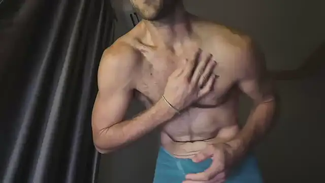 lukegunn online show from September 2025 10:37:02 PM