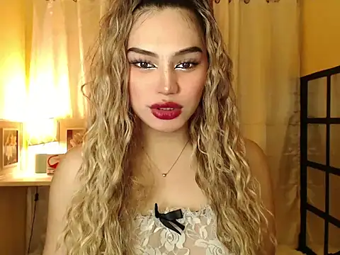 Snapshot of ObsessionAmber chatting on October 2025 05:24:01 AM ObsessionAmber online show from October 2025 05:24:01 AM