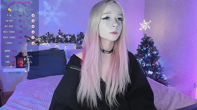 Snapshot of Misty_Shadow chatting on December 2024 11:26:02 PM Misty Shadow online show from December 2024 11:26:02 PM