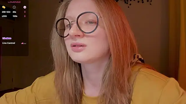 mollytuck online show from April 2026 03:17:02 PM