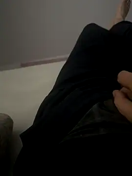 MAHKE12 online show from November 2025 10:04:02 PM