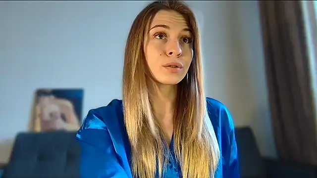 LovelyKatea online show from March 2025 11:10:02 AM