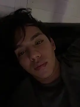 Apolo  lommelli online show from March 2026 03:24:01 AM