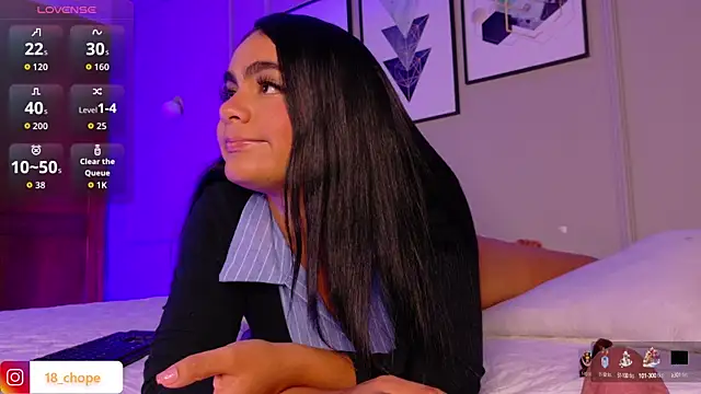  charlotte11 online show from October 2025 01:45:02 PM