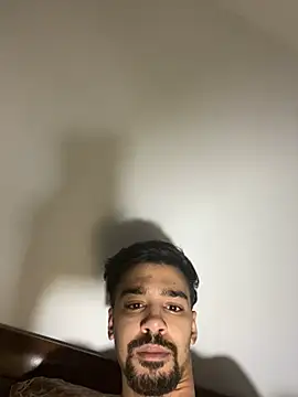 Hermanooooooo online show from March 2026 06:41:02 AM