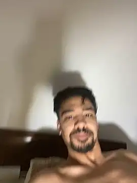 Hermanooooooo online show from April 2026 12:14:02 PM