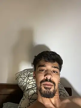 Snapshot of Hermanooooooo chatting on June 2026 02:39:01 AM Hermanooooooo online show from June 2026 02:39:01 AM
