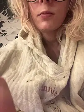 MarikaWild93 online show from December 2024 10:29:01 PM