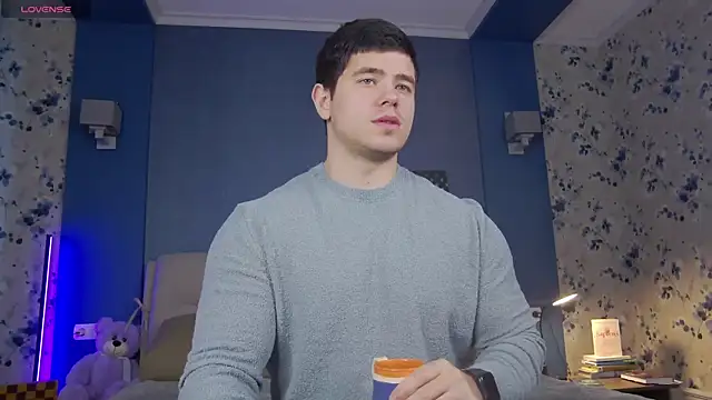 Arilas  online show from December 2024 08:00:01 AM