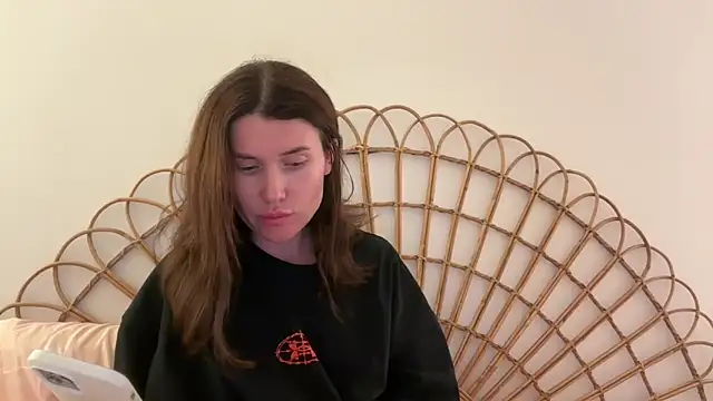 Cameron diazz online show from April 2026 08:43:02 PM