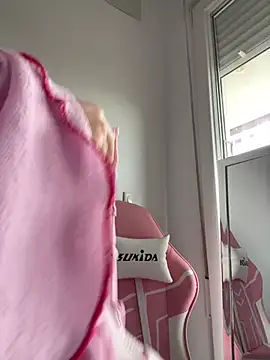 Cameron diazz online show from April 2026 03:50:01 PM