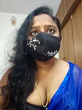 Snapshot of sexynayan23 chatting on October 2025 05:07:01 AM sexynayan23 online show from October 2025 05:07:01 AM