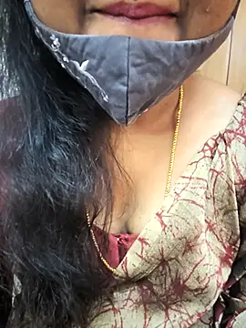 Snapshot of sexynayan23 chatting on October 2025 05:19:01 AM sexynayan23 online show from October 2025 05:19:01 AM