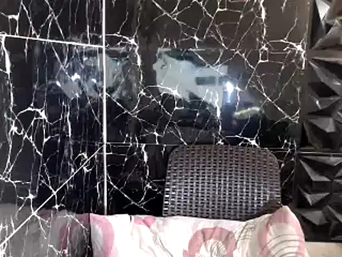 MissKeanna online show from December 2024 07:02:02 PM