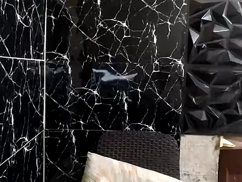 MissKeanna online show from February 2025 02:00:01 AM