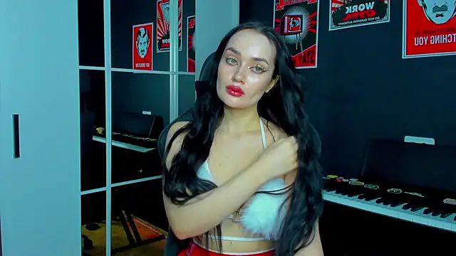 QueenAliss online show from February 2025 02:25:01 AM