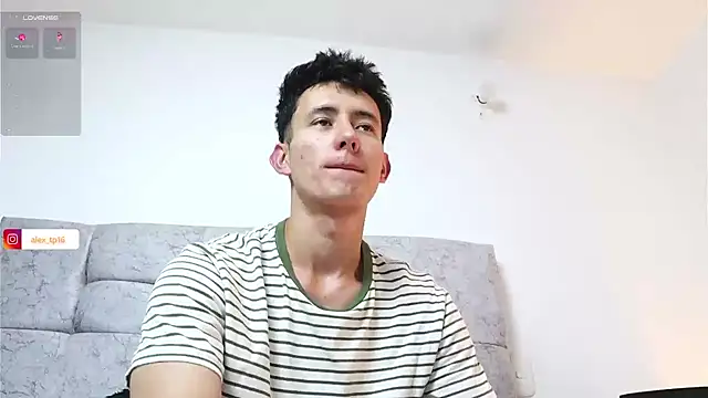 Snapshot of _Alexxx chatting on December 2024 01:46:01 AM Alexxx online show from December 2024 01:46:01 AM