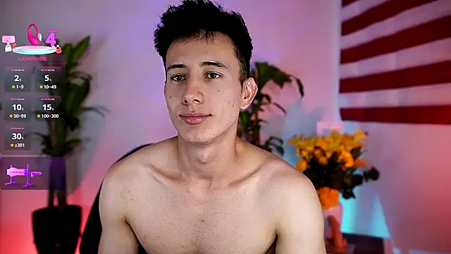 Snapshot of _Alexxx chatting on September 2025 02:04:02 AM Alexxx online show from September 2025 02:04:02 AM