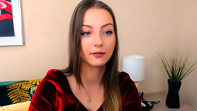 Snapshot of NatalieSexy chatting on April 2026 06:18:01 AM NatalieSexy online show from April 2026 06:18:01 AM