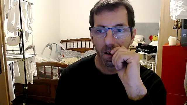 steph19x5 online show from December 2024 03:57:02 PM