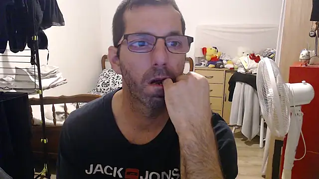 steph19x5 online show from September 2025 07:23:01 AM