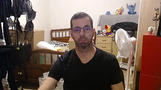 steph19x5 online show from December 2025 05:31:02 PM