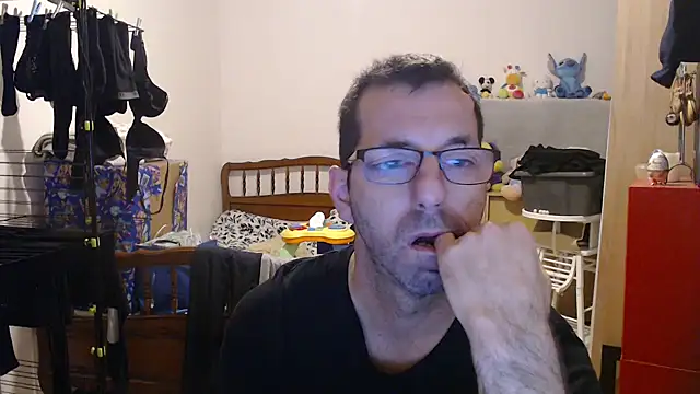 steph19x5 online show from December 2025 05:13:01 AM