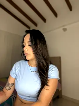 Snapshot of Little_Amber6 chatting on September 2025 01:31:02 AM Little Amber6 online show from September 2025 01:31:02 AM