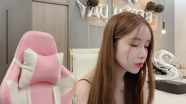 ANNA102 online show from March 2025 06:25:02 AM