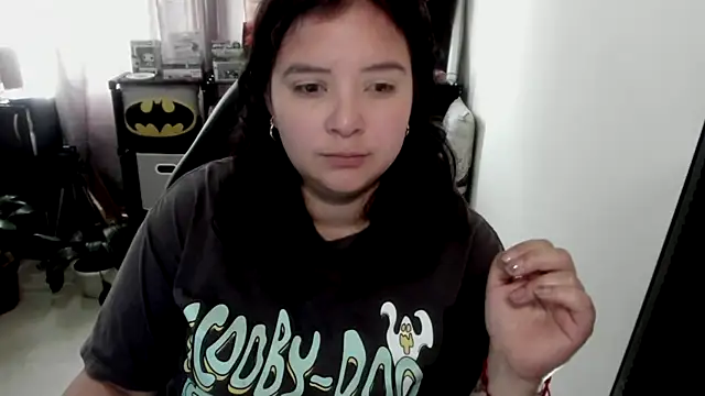 aika-dreams online show from April 2026 01:10:02 PM