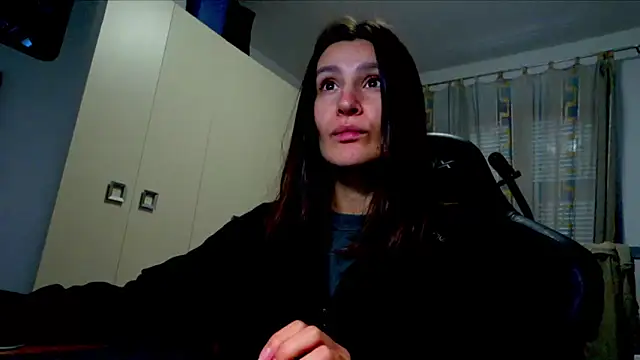 GodlyTheia online show from November 2025 01:13:01 PM