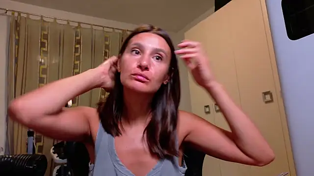 Snapshot of GodlyTheia chatting on July 2026 05:02:01 PM GodlyTheia online show from July 2026 05:02:01 PM