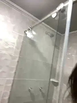 Maggie Fox3 online show from April 2026 02:53:01 PM