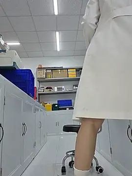 HinaLovely online show from July 2026 09:18:01 AM