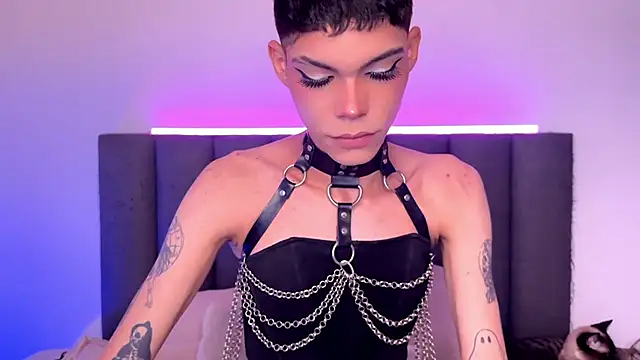 Snapshot of Varya_Ferreira chatting on September 2025 11:59:01 PM Varya Ferreira online show from September 2025 11:59:01 PM