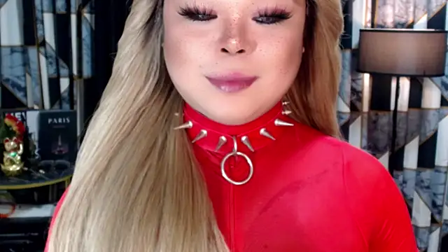 Snapshot of Mistress_DOMnicaaxx chatting on October 2025 03:07:01 PM Mistress DOMnicaaxx online show from October 2025 03:07:01 PM