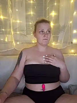 Nini beab online show from April 2026 09:39:01 PM